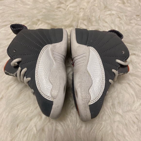 GUC✨ Infant Jordan Cool Grey 12s - Picture 3 of 8